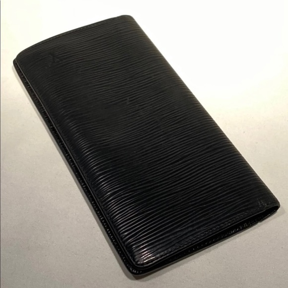 Louis Vuitton Epi Noir Brazza Wallet - Picture 4 of 12